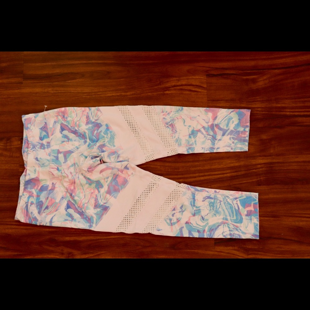 Cropped Leggings - Breathable